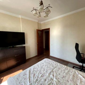 Урлівська вул., 23