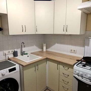 Зодчих вул., 64