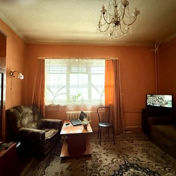 Незалежної України вул. (40 років Радянської України), 31