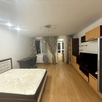 Кленова вул., 2а