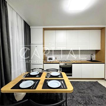 Олександра Мишуги вул., 2