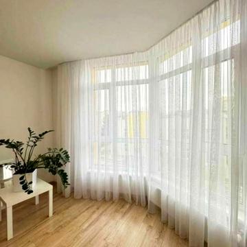 Залізнична вул., 15