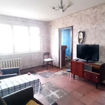 Радісна вул., 13