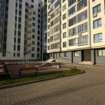 Довга вул., 30а