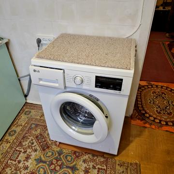 Інститутська вул., 17/1