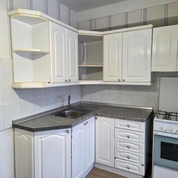 Дніпровська набережна вул., 9-А