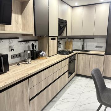 Літературна вул. (Чехова), 27