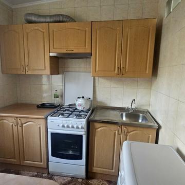 Місячний пров., 2