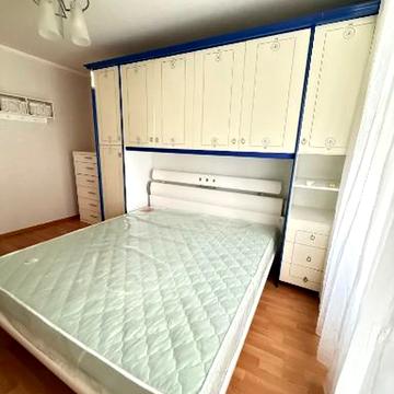 Олександра Поля просп. (Кірова), 44-Б