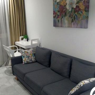 Євгена Сверстюка вул. (Марини Раскової), 6