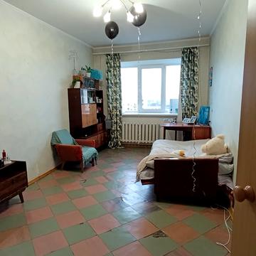 Чорновола вул., 56