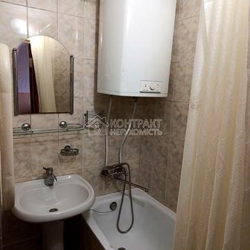 Луї Пастера вул., 324