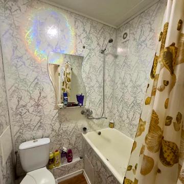 Квітки Цісик вул. (Гулі Корольової), 28