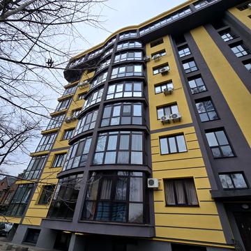 Київська вул., 73