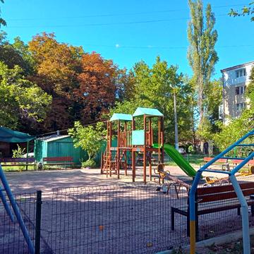 Іцхака Рабіна вул., 27