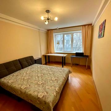 Михайла Бойчука вул. (Кіквідзе), 18-Б