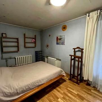 Новокримська вул., 5