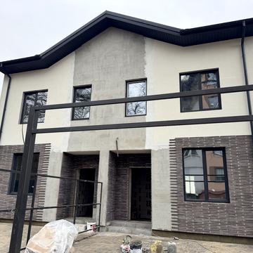 Академіка Ромоданова вул. (Льва Толстого), 44