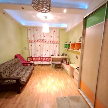 Лобановського вул., 9