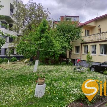 Моршинська вул., 9