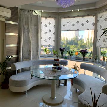 Володимира Івасюка просп. (Героїв Сталінграду), 24