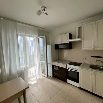 Петра Калнишевського вул. (Михайла Майорова), 7