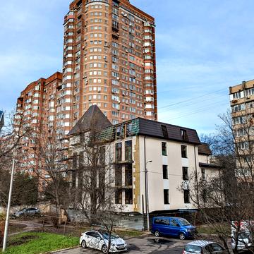 Яслинська вул., (Будинок)