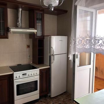 Вишняківська вул., 5