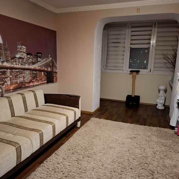 Ярослава Баїса вул. (Володимира Висоцького), 23