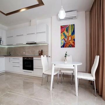 Саперне Поле вул., 12