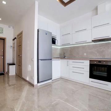 Саперне Поле вул., 12