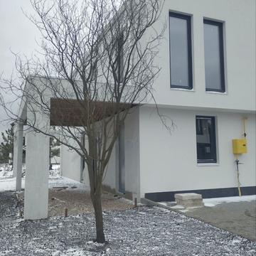 Світанкова вул.