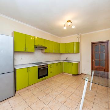 Моторний пров., 9