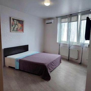 Єлизавети Чавдар вул., 13