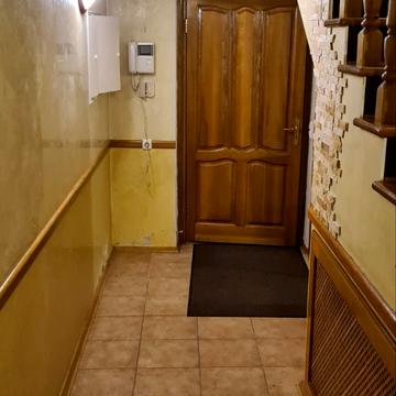 Гетьмана Павла Скоропадського вул. (Льва Толстого), 8-А