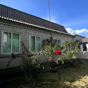 Травнева вул.