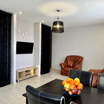 Зоряний бульв., 1-Д