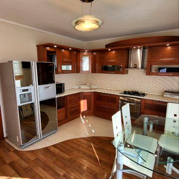 Євгена Чикаленка вул., 59