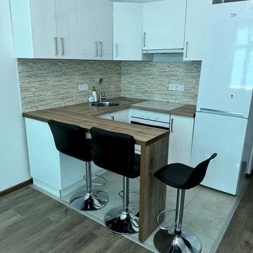 Петра Калнишевського вул. (Михайла Майорова), 6