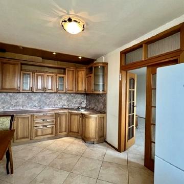 Княжий Затон вул., 11