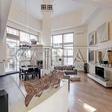 Пайова вул., 55