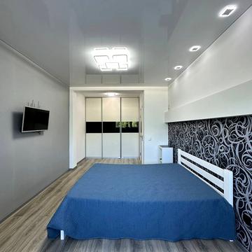 Богдана Хмельницького  вул., 230а