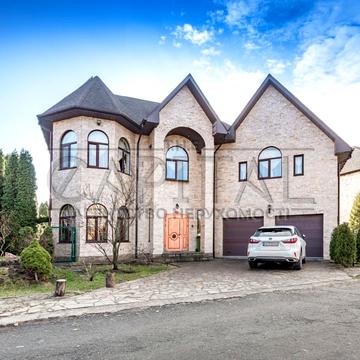 Сонячна вул.