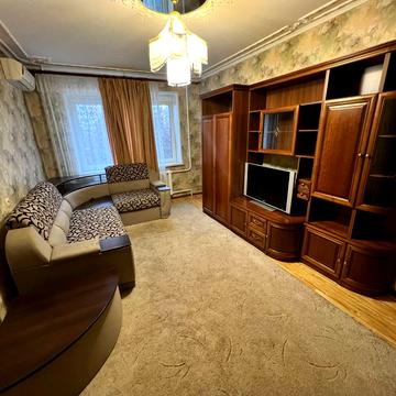 Щепотьєва бульв., 3