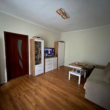 Городницька вул., 8