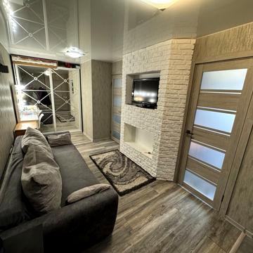 Рєпіна вул., 23