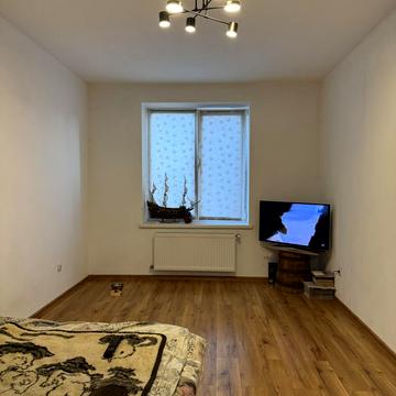 Хіміків вул., 21