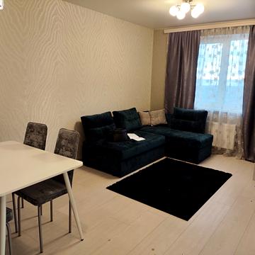 Академіка Сахарова вул., 3-Е