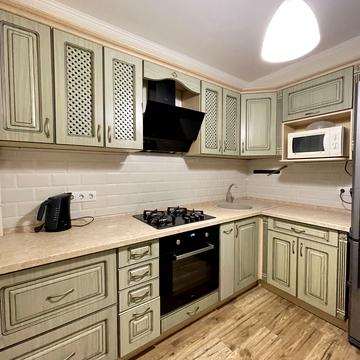 Лесі Українки вул., 20