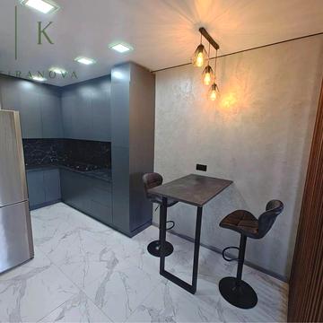 Карла Мікльоша вул., 20-Б